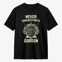 Gordon Old Ancient Tartan Crest 2D T-shirt - Never Underestimate Style
