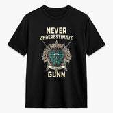 Gunn Ancient Tartan Crest 2D T-shirt - Never Underestimate Style
