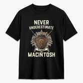 MacIntosh Hunting Weathered Tartan Crest 2D T-shirt - Never Underestimate Style