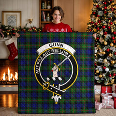 Gunn Modern Tartan Crest Quilt