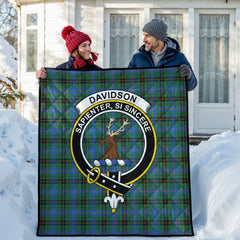 Davidson Ancient Tartan Crest Quilt