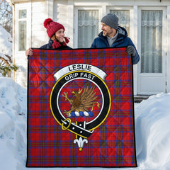 Leslie Modern Tartan Crest Quilt