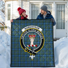 Robertson Hunting Ancient Tartan Crest Quilt