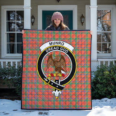 Munro Ancient Tartan Crest Quilt