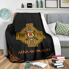 MacNaughten Crest Premium Blanket - Black Celtic Cross Style