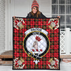 Brodie Modern Tartan Crest Premium Quilt - Gold Thistle Style