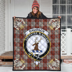 Davidson Dress Dancers Tartan Crest Premium Quilt - Gold Thistle Style