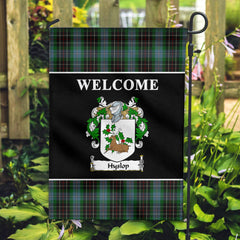 Hyslop Tartan Crest Black Garden Flag
