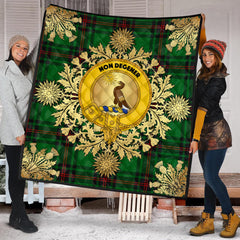 Kinloch Tartan Crest Premium Quilt - Gold Thistle Style