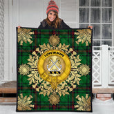 Kinnear Tartan Crest Premium Quilt - Gold Thistle Style