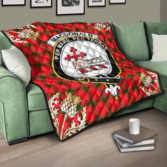 MacDonald of Sleat Tartan Crest Premium Quilt - Gold Thistle Style