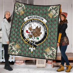 MacKinnon Hunting Ancient Tartan Crest Premium Quilt - Gold Thistle Style