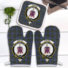 Ogilvie Hunting Modern Tartan Crest Oven Mitt And Pot Holder (2 Oven Mitts + 1 Pot Holder)