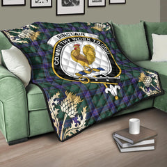 Sinclair Hunting Modern Tartan Crest Premium Quilt - Gold Thistle Style