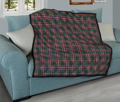 MacFarlane Hunting Modern Tartan Crest Quilt