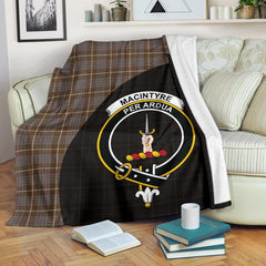 MacIntyre Hunting Weathered Tartan Crest Blanket Wave Style