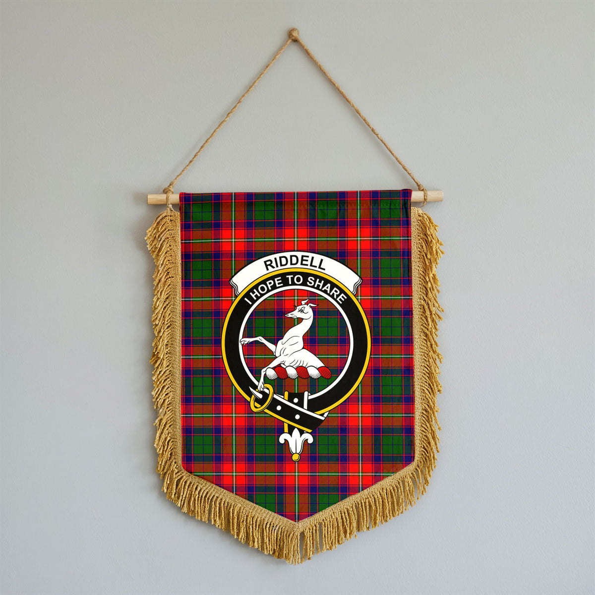 Riddell Tartan Crest Wall Hanging Banner - Wood Pole
