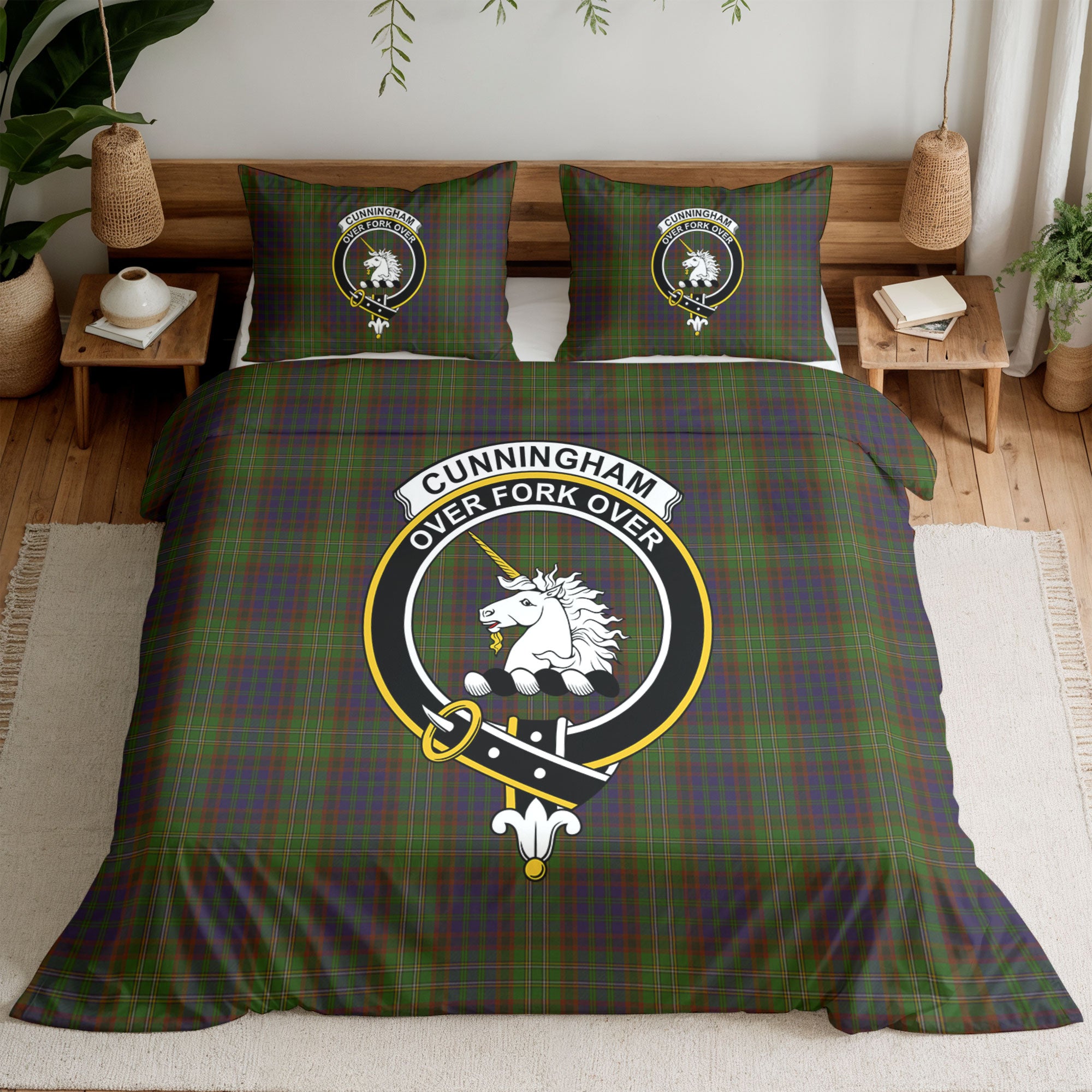 Cunningham Hunting Modern Tartan Crest Bedding Set