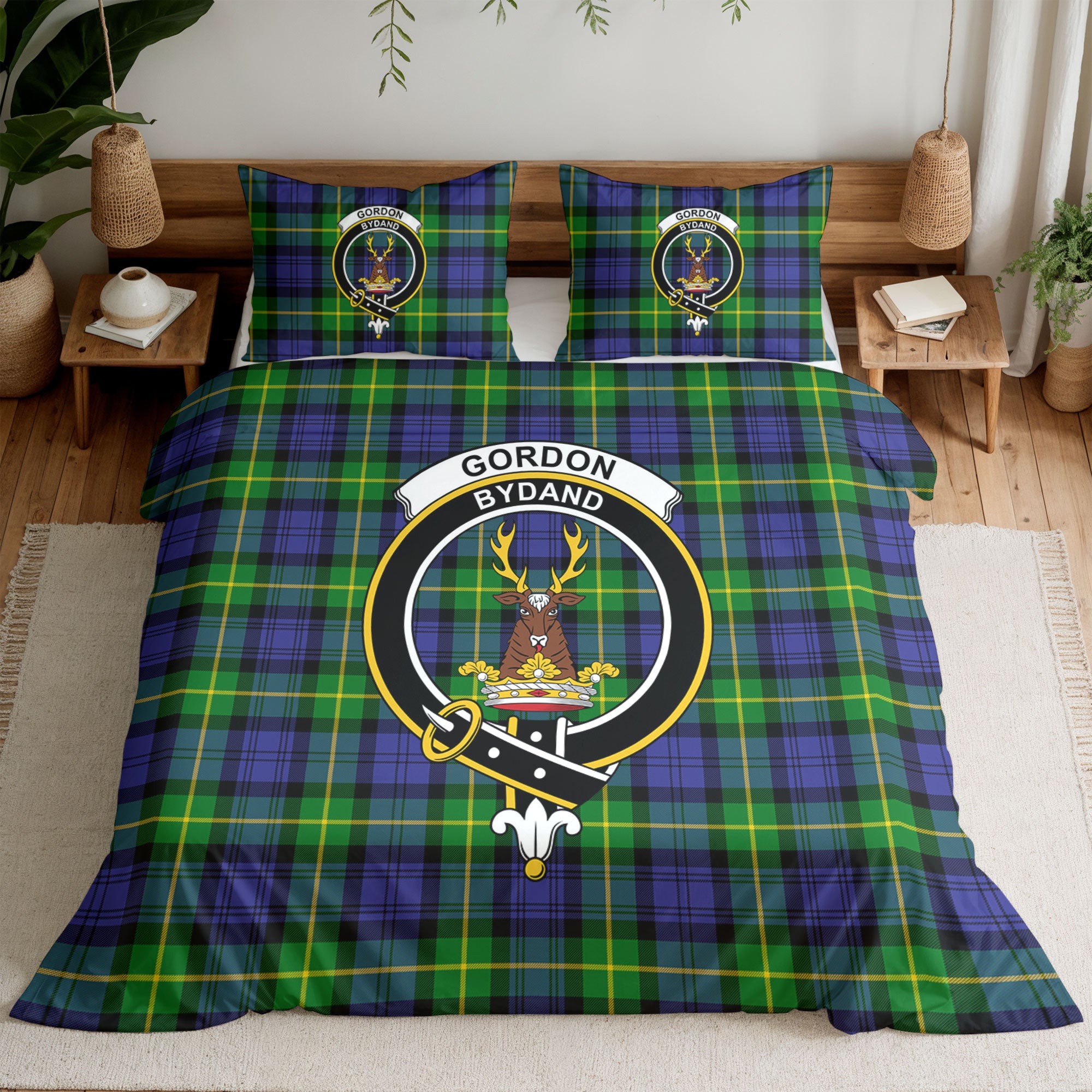Gordon Modern Tartan Crest Bedding Set