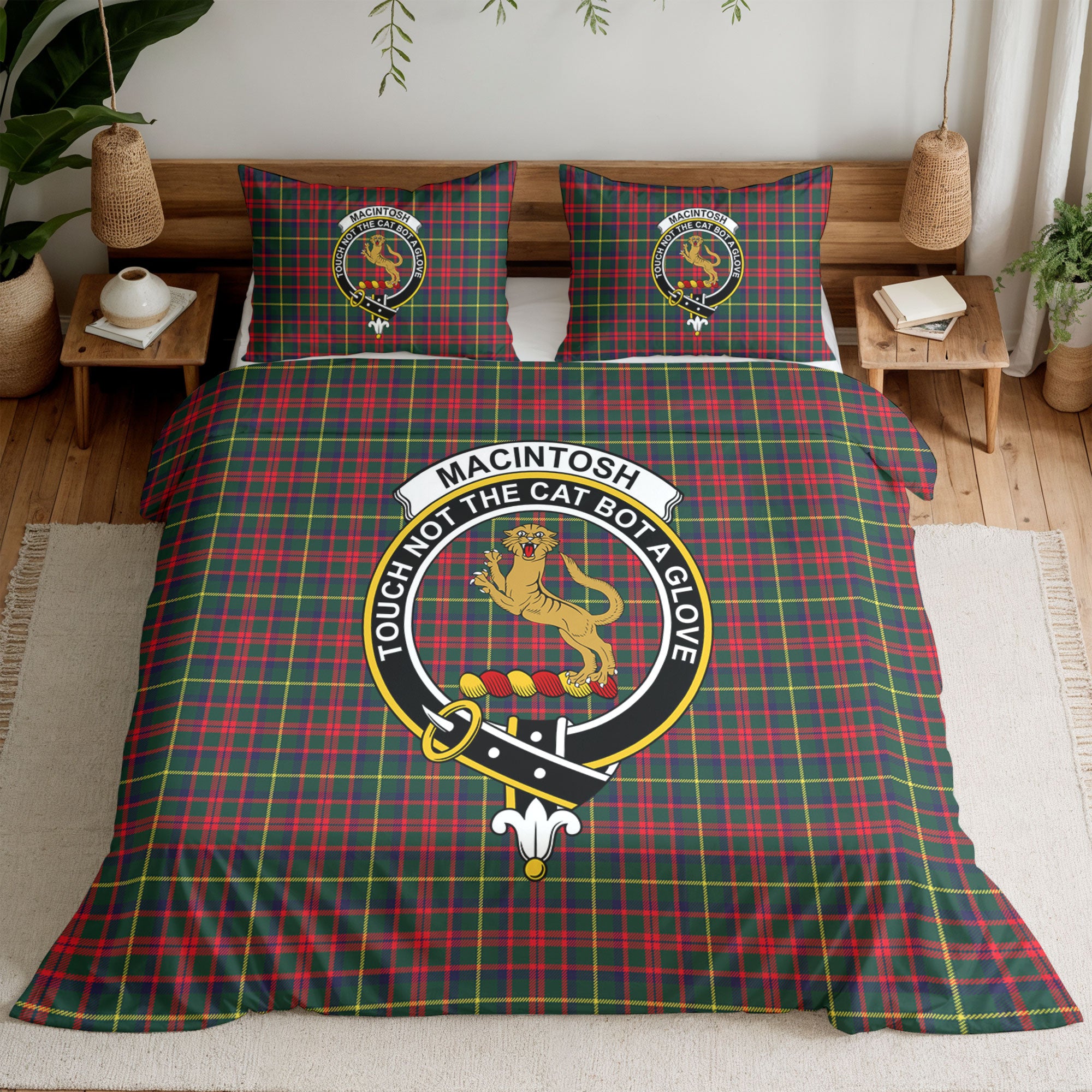 MacIntosh Hunting Modern Tartan Crest Bedding Set