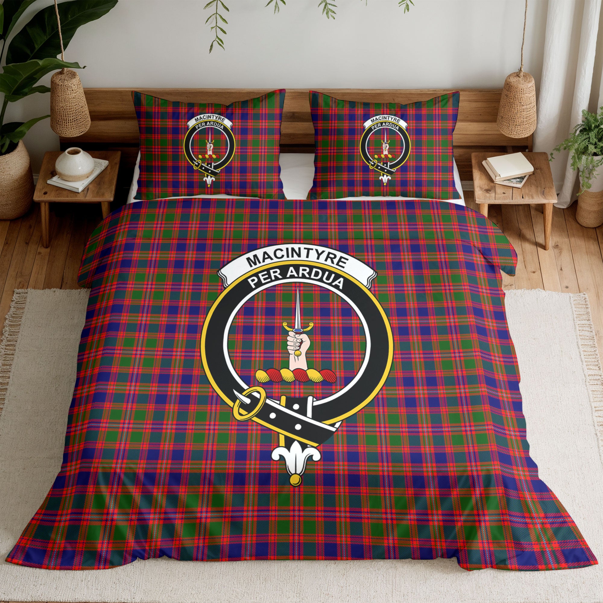 MacIntyre Modern Tartan Crest Bedding Set