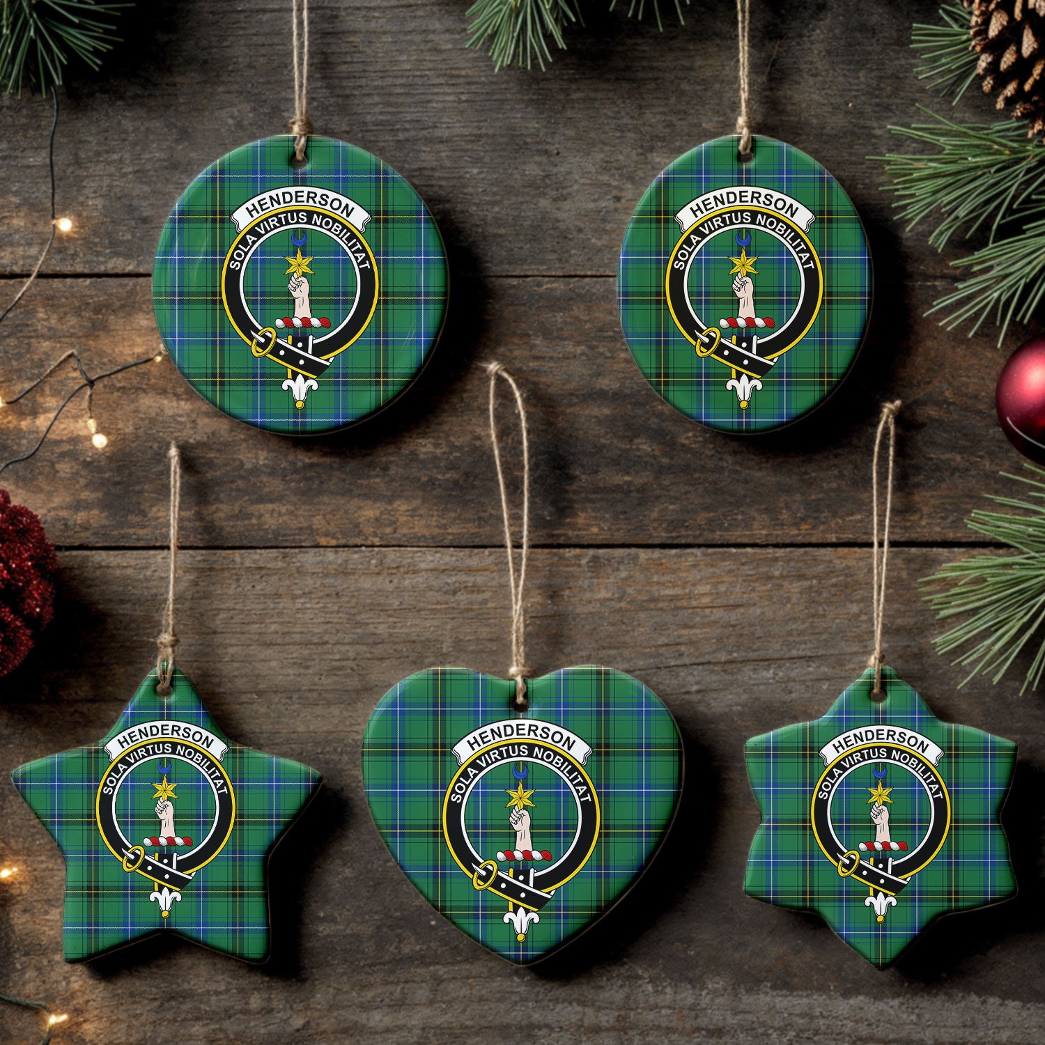 Henderson Ancient Tartan Crest Christmas Ceramic Ornament