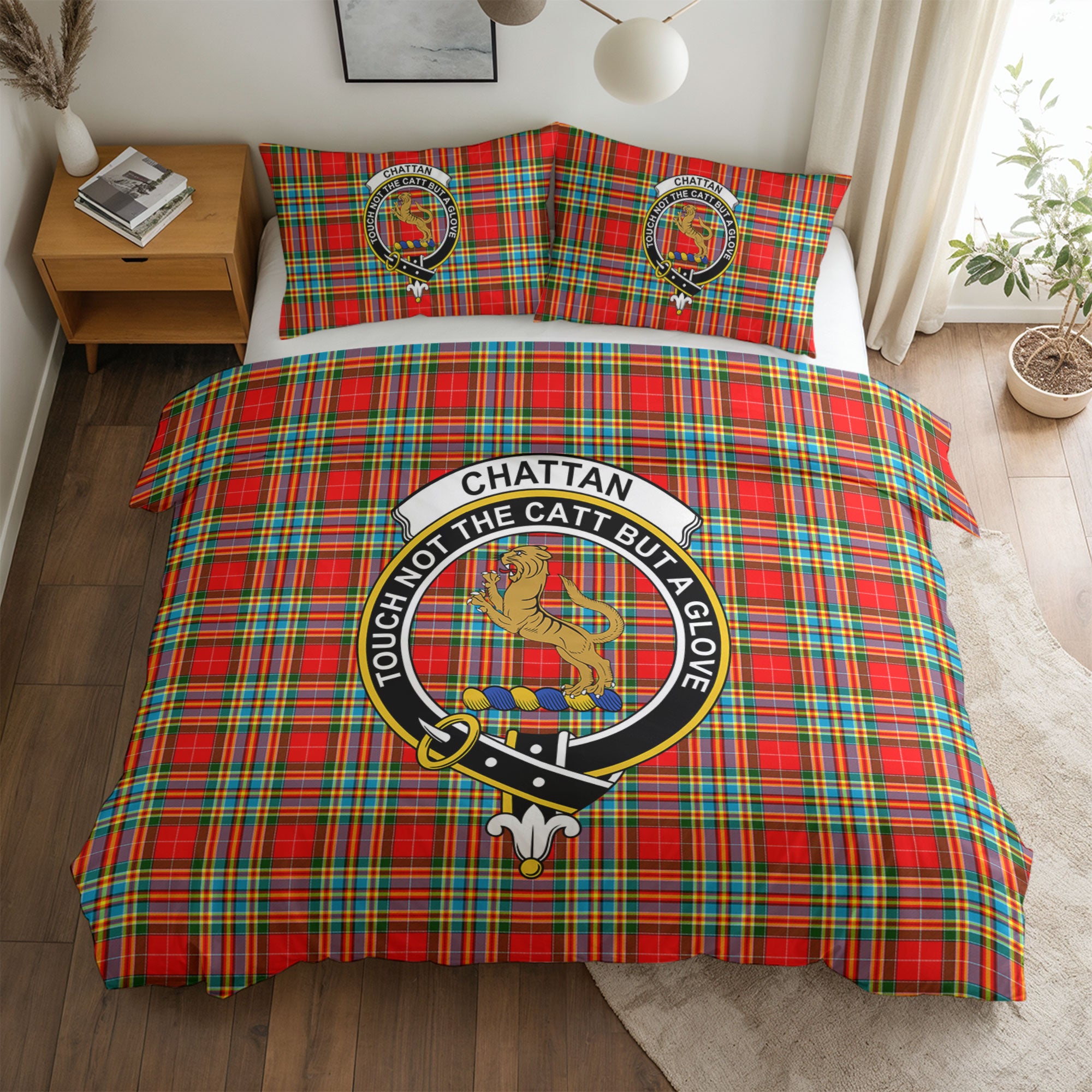 Chattan Tartan Crest Bedding Set