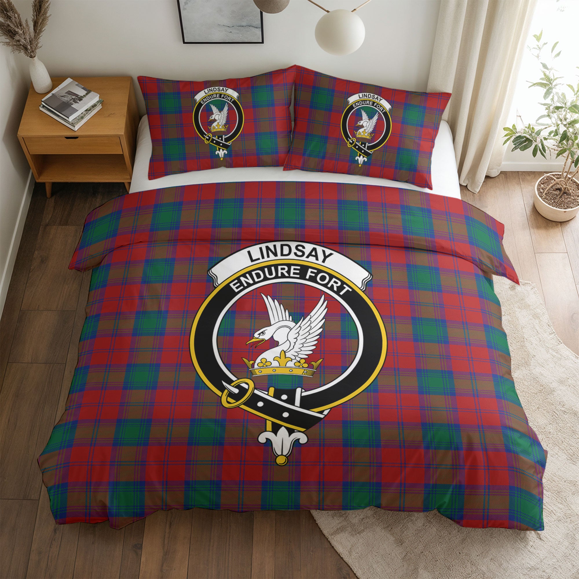 Lindsay Modern Tartan Crest Bedding Set