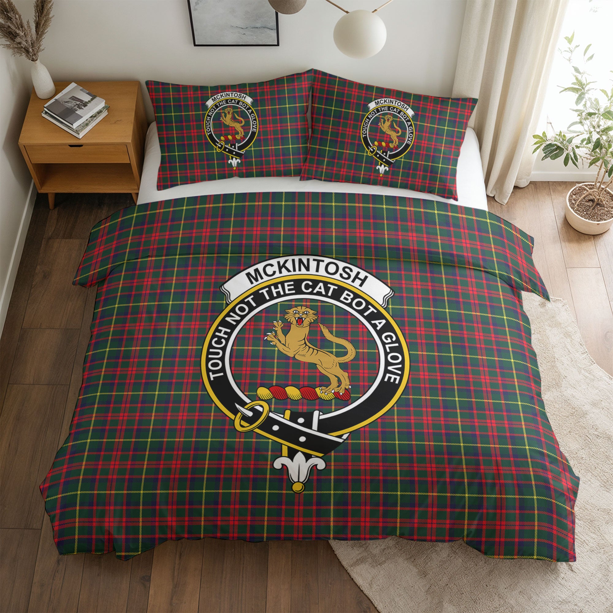 McKintosh Hunting Modern Tartan Crest Bedding Set