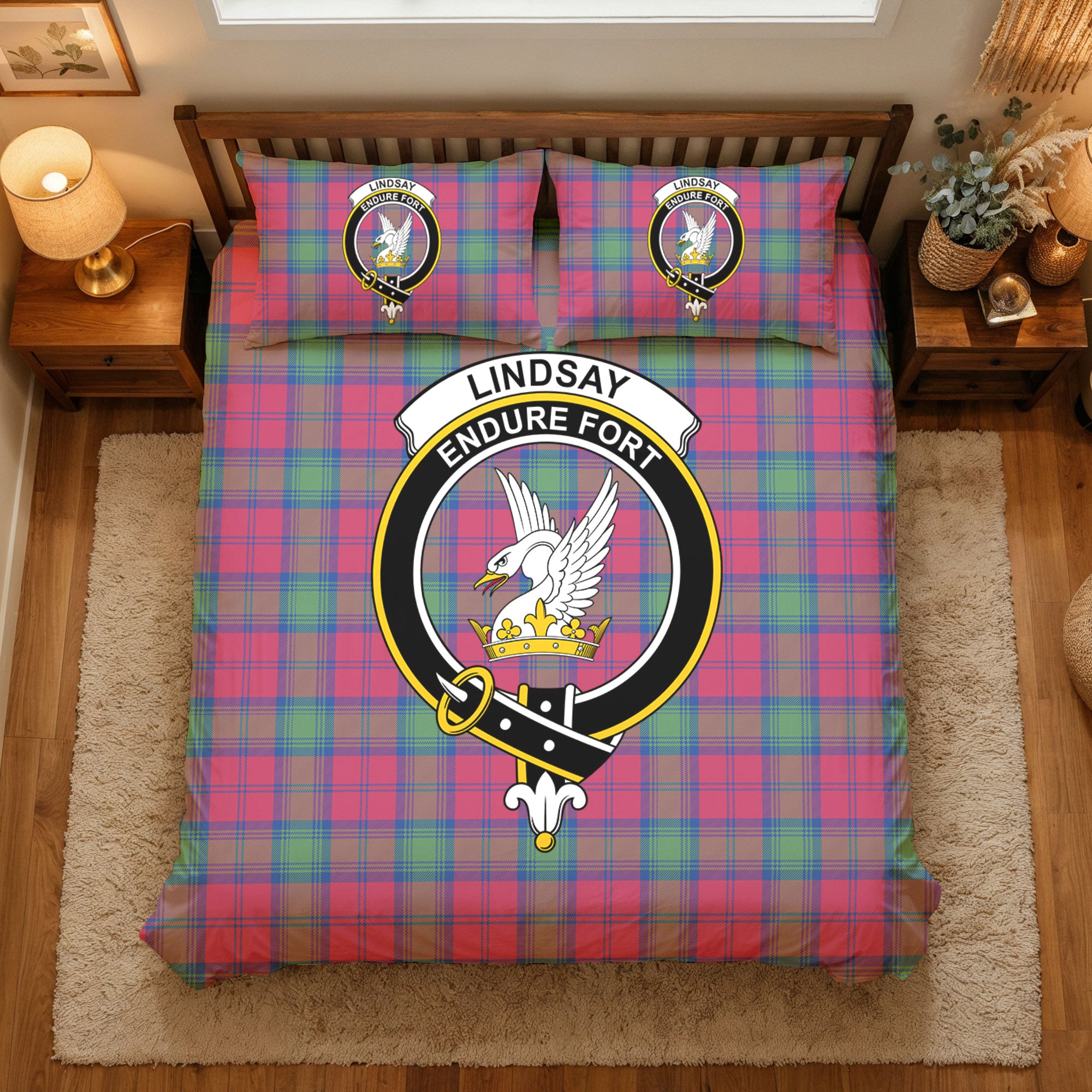 Lindsay Ancient Tartan Crest Bedding Set
