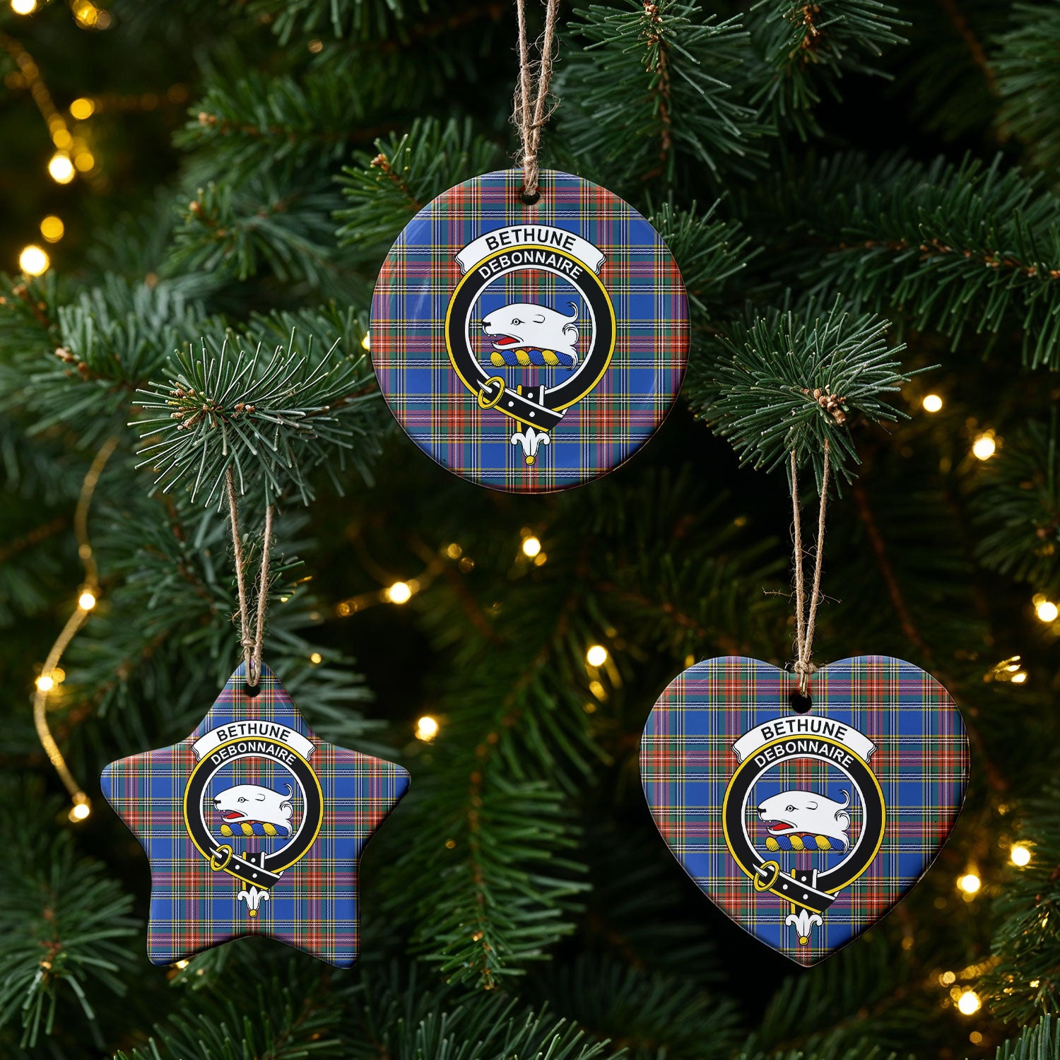 Bethune Ancient Tartan Crest Christmas Ceramic Ornament