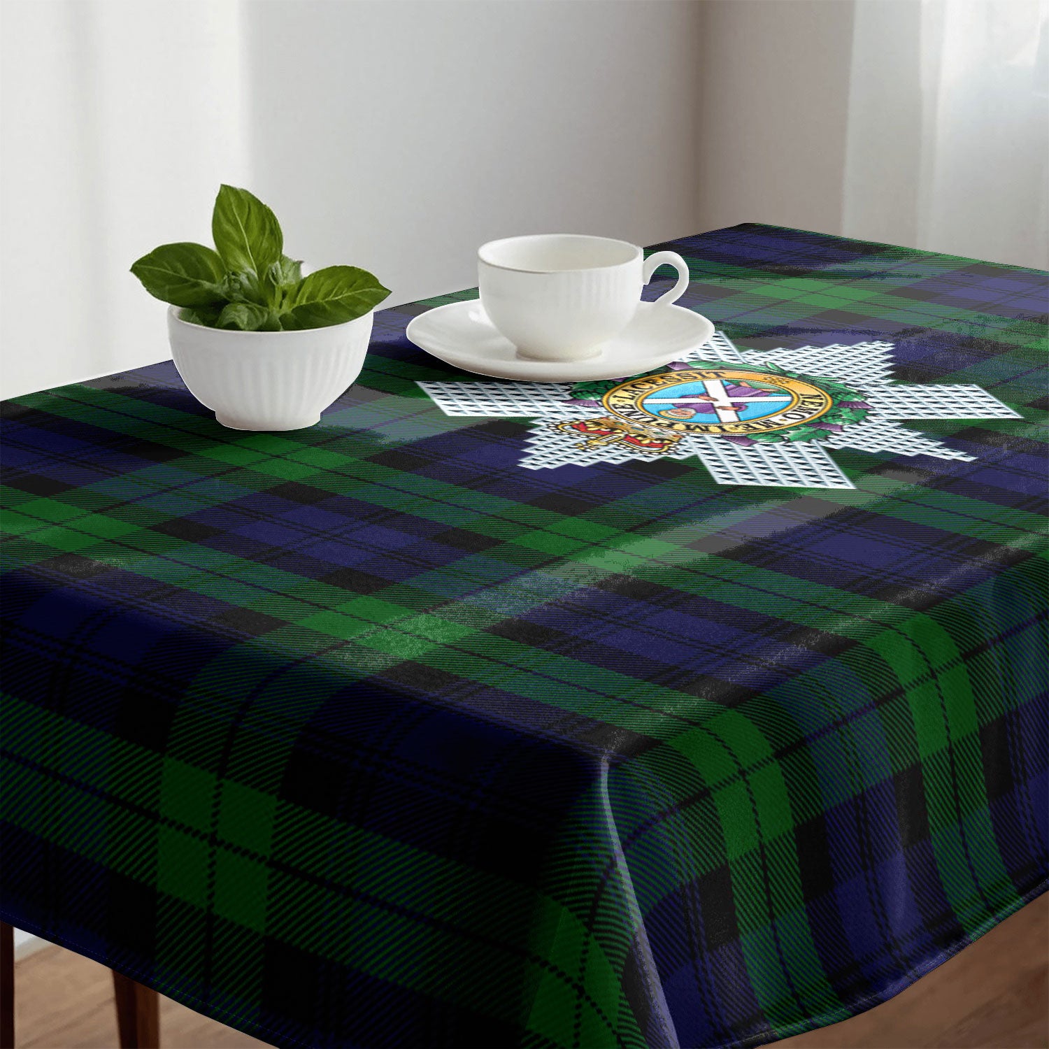 Black Watch Tartan Crest Tablecloth