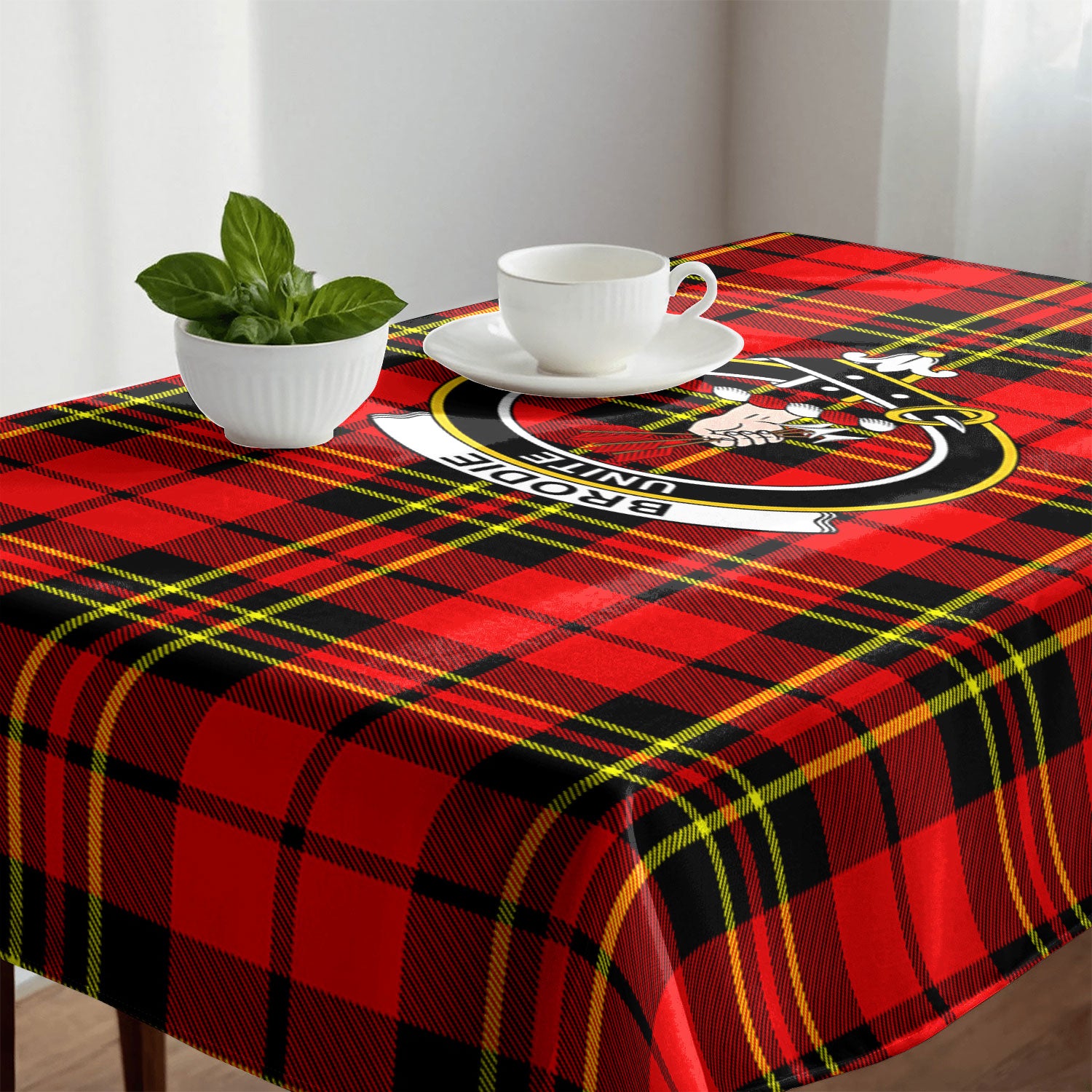 Brodie Modern Tartan Crest Tablecloth