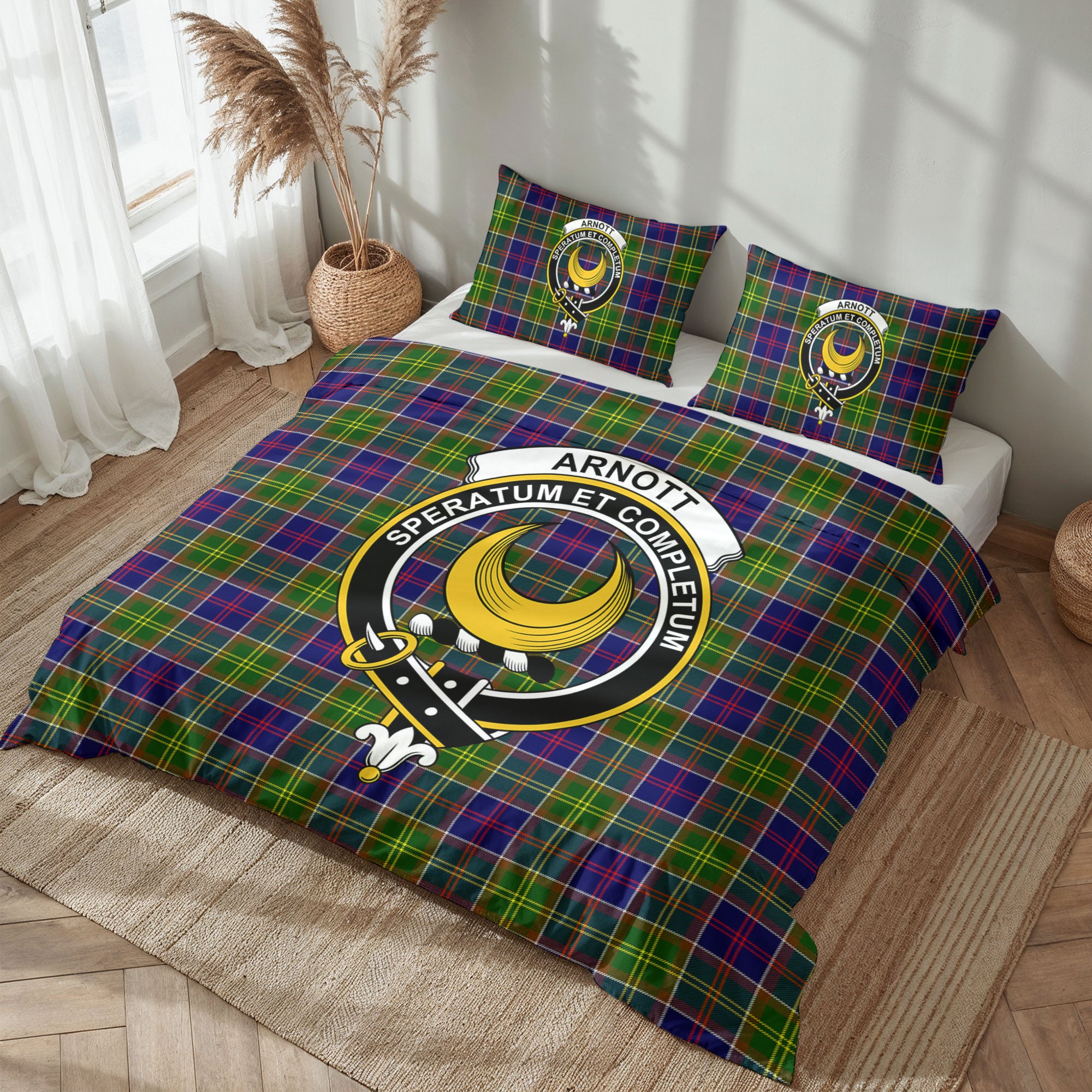 Arnott Tartan Crest Bedding Set