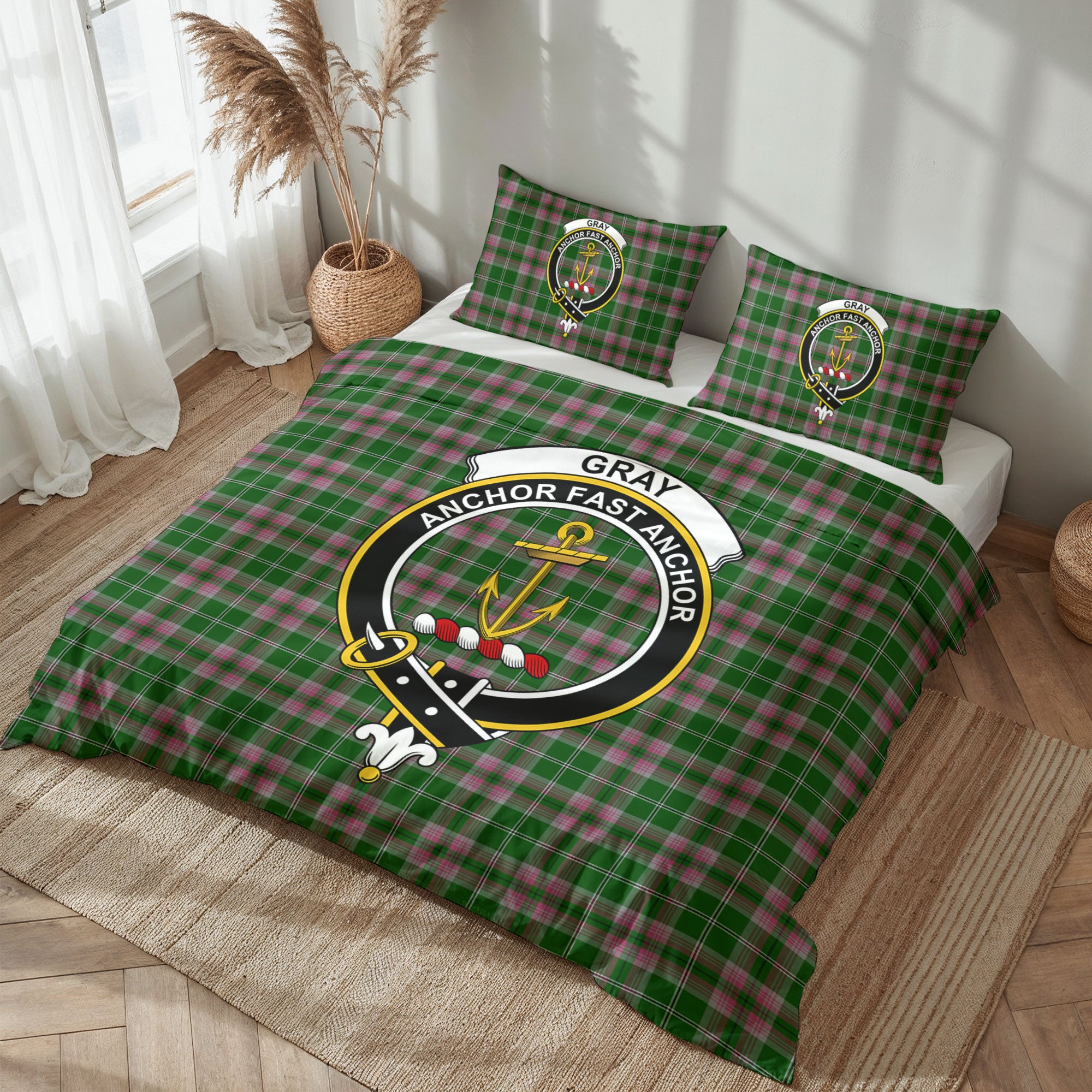 Gray Hunting Tartan Crest Bedding Set