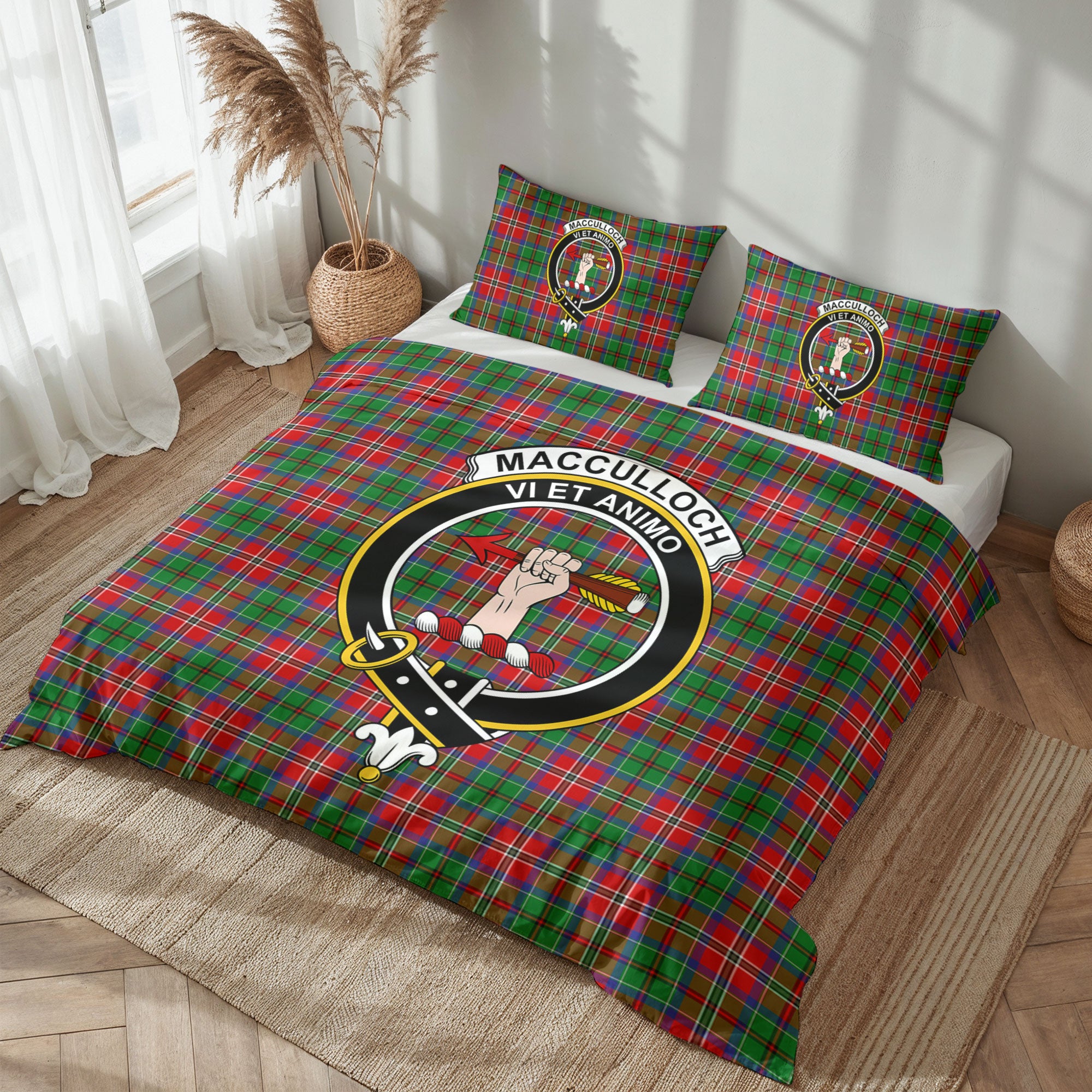 MacCulloch (McCulloch) Tartan Crest Bedding Set