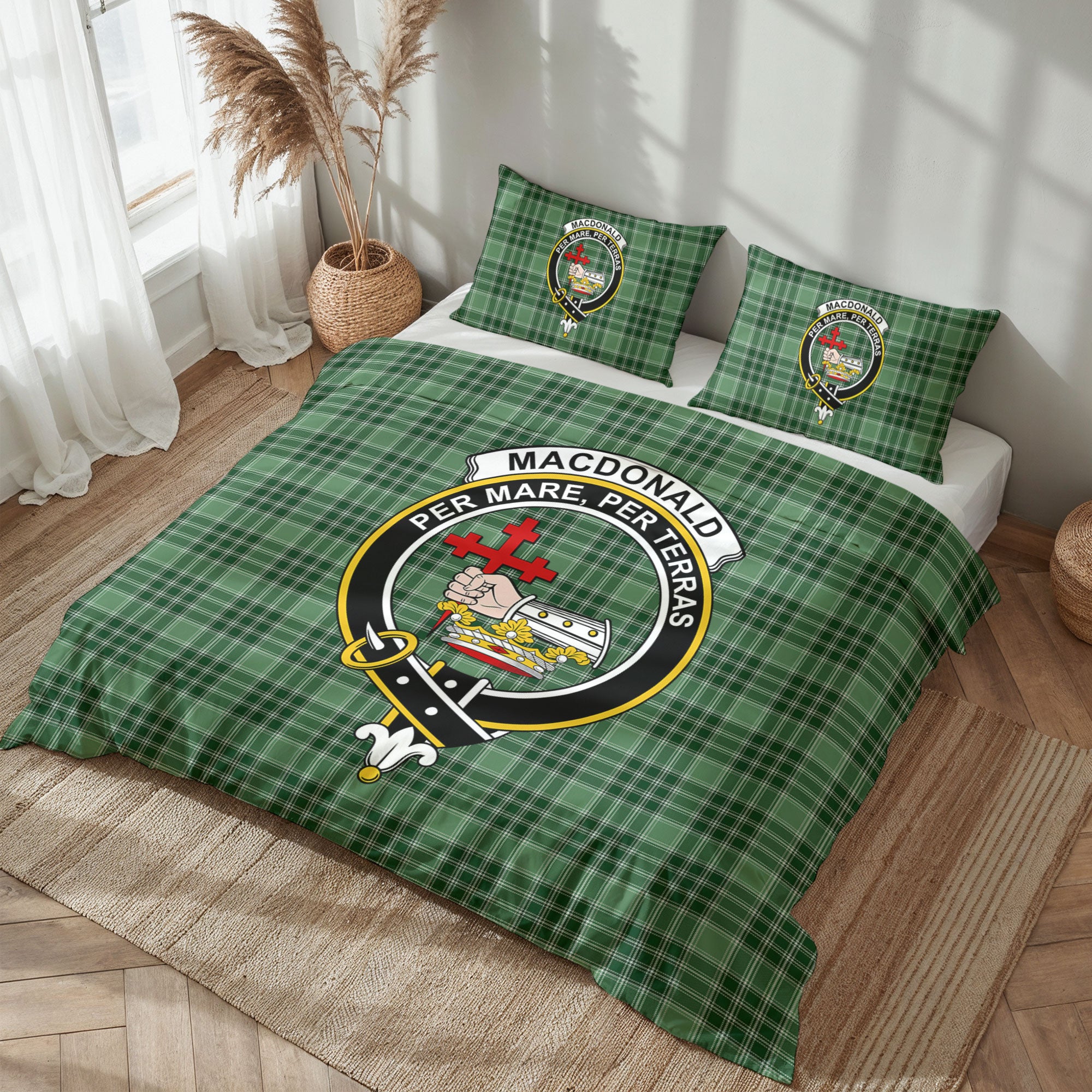 MacDonald Lord of the Isles Hunting Tartan Crest Bedding Set