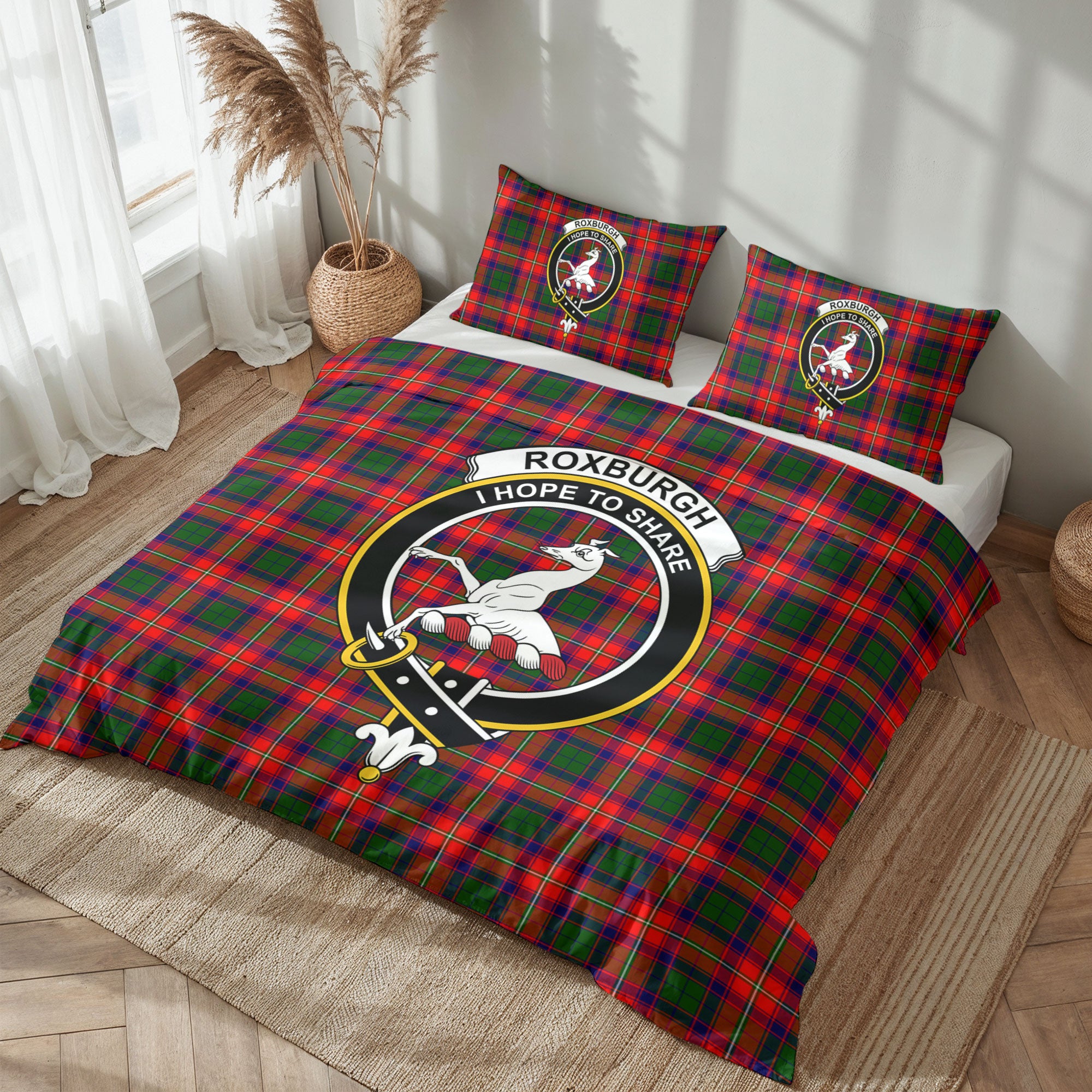 Roxburgh District Tartan Crest Bedding Set