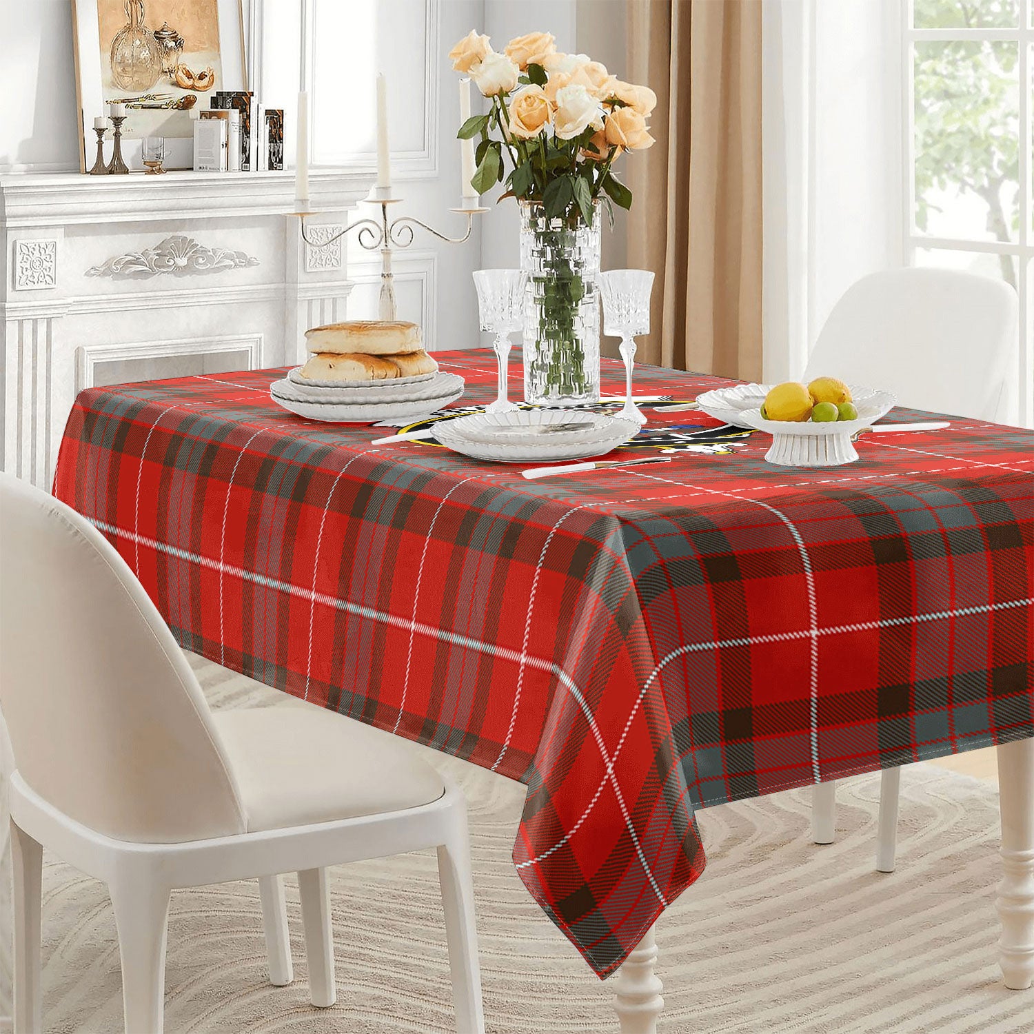 Fraser (of Lovat) Weathered Tartan Crest Tablecloth