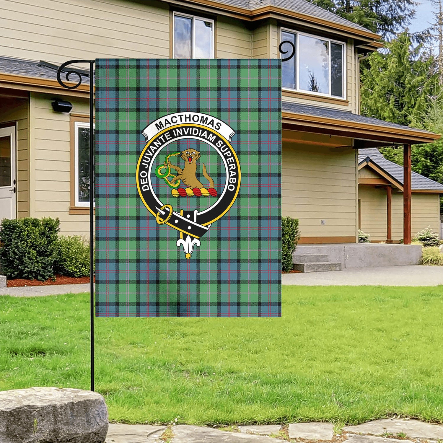 MacThomas Ancient Tartan Crest Garden Flag