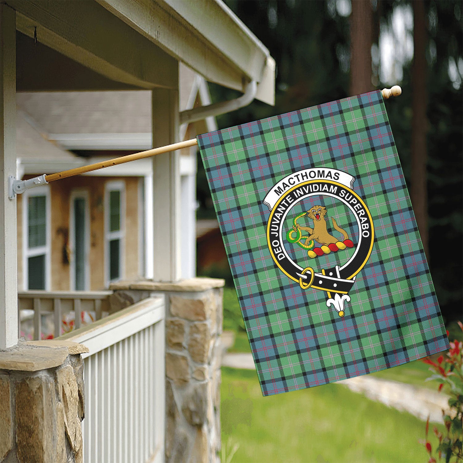 MacThomas Ancient Tartan Crest Garden Flag