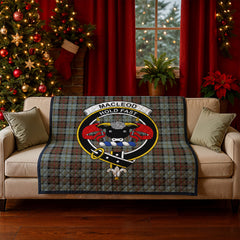 MacLeod of Harris Weathered Tartan Crest Quilt