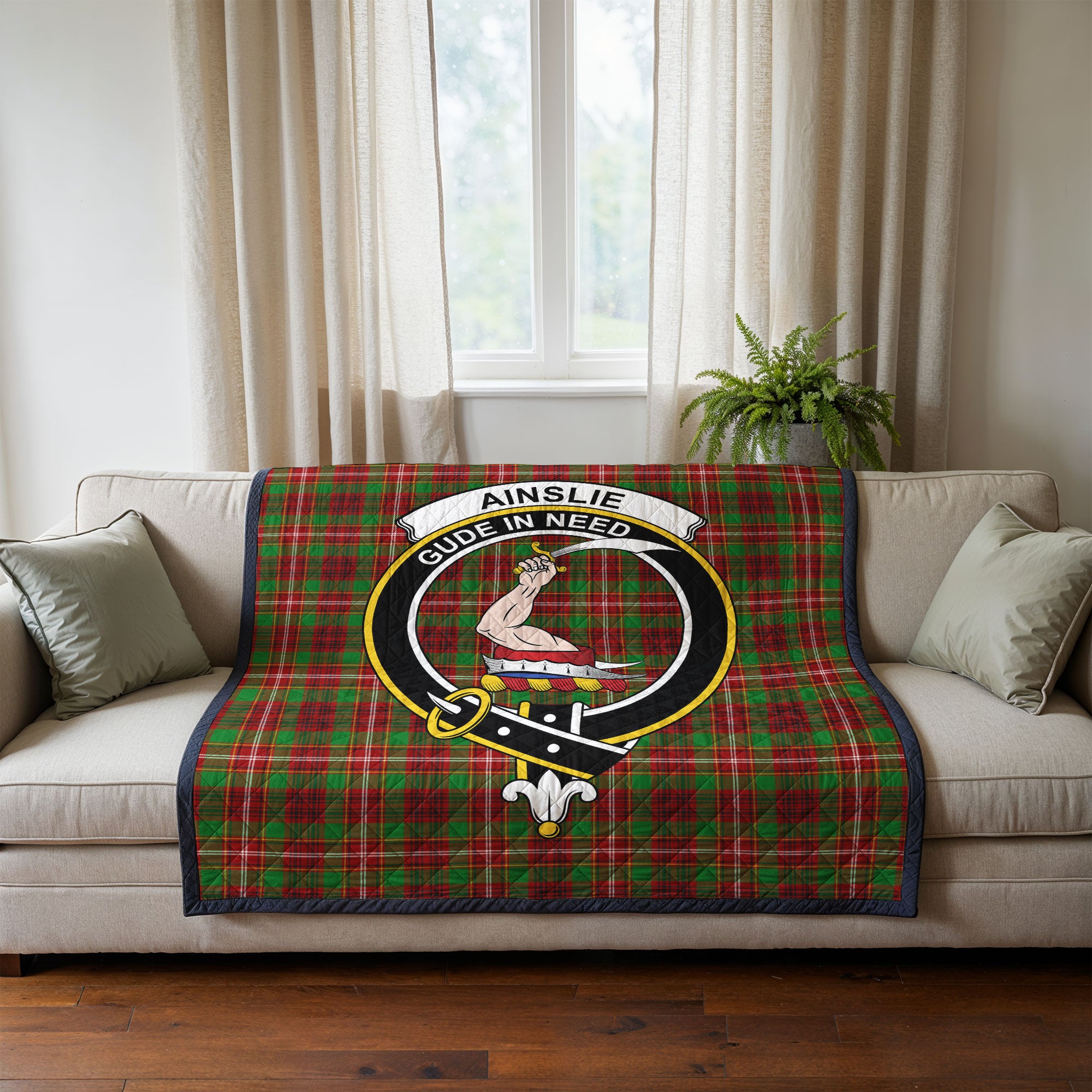 Ainslie Tartan Crest Quilt