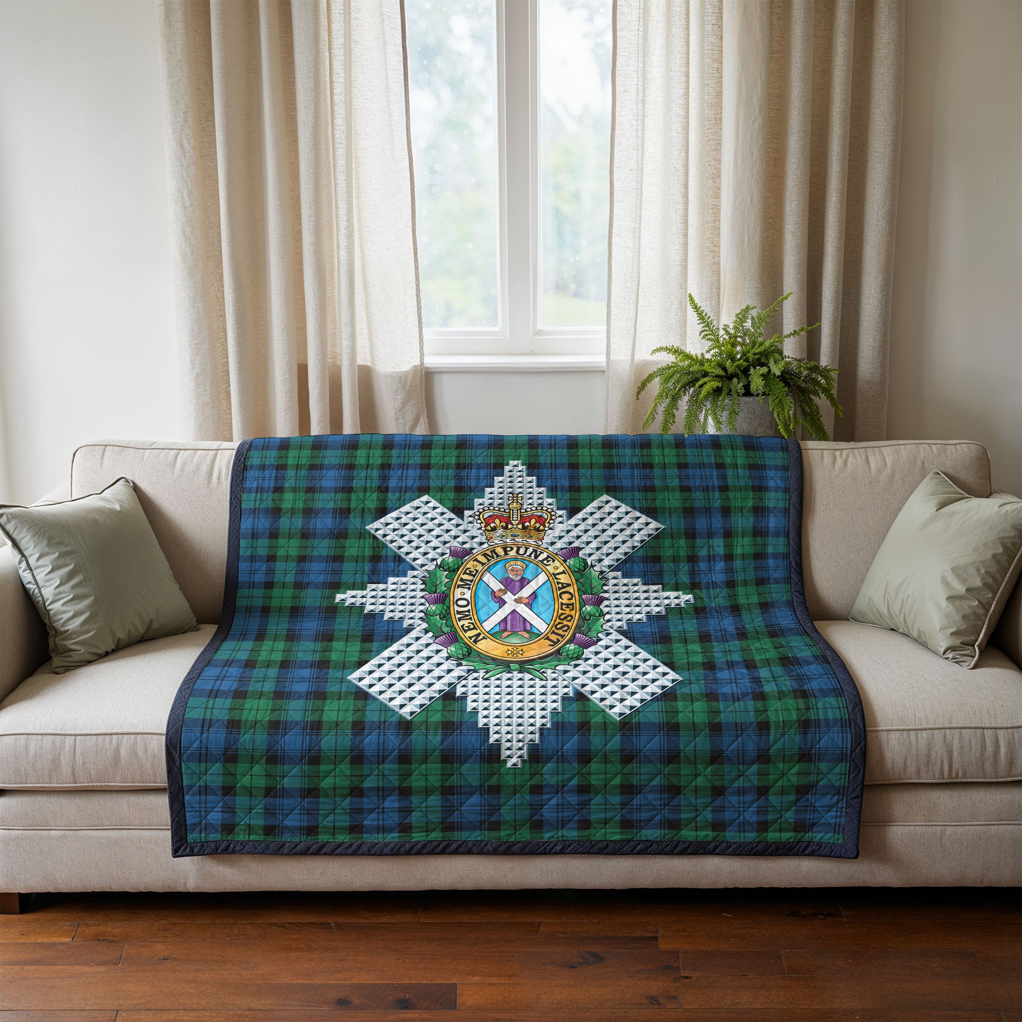 Black Watch Ancient Tartan Crest Quilt