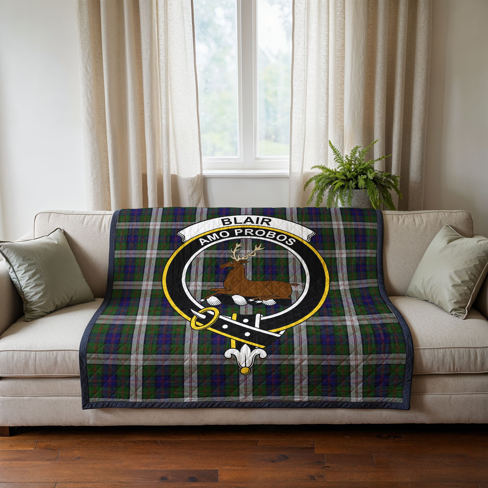 Blair Dress Tartan Crest Quilt