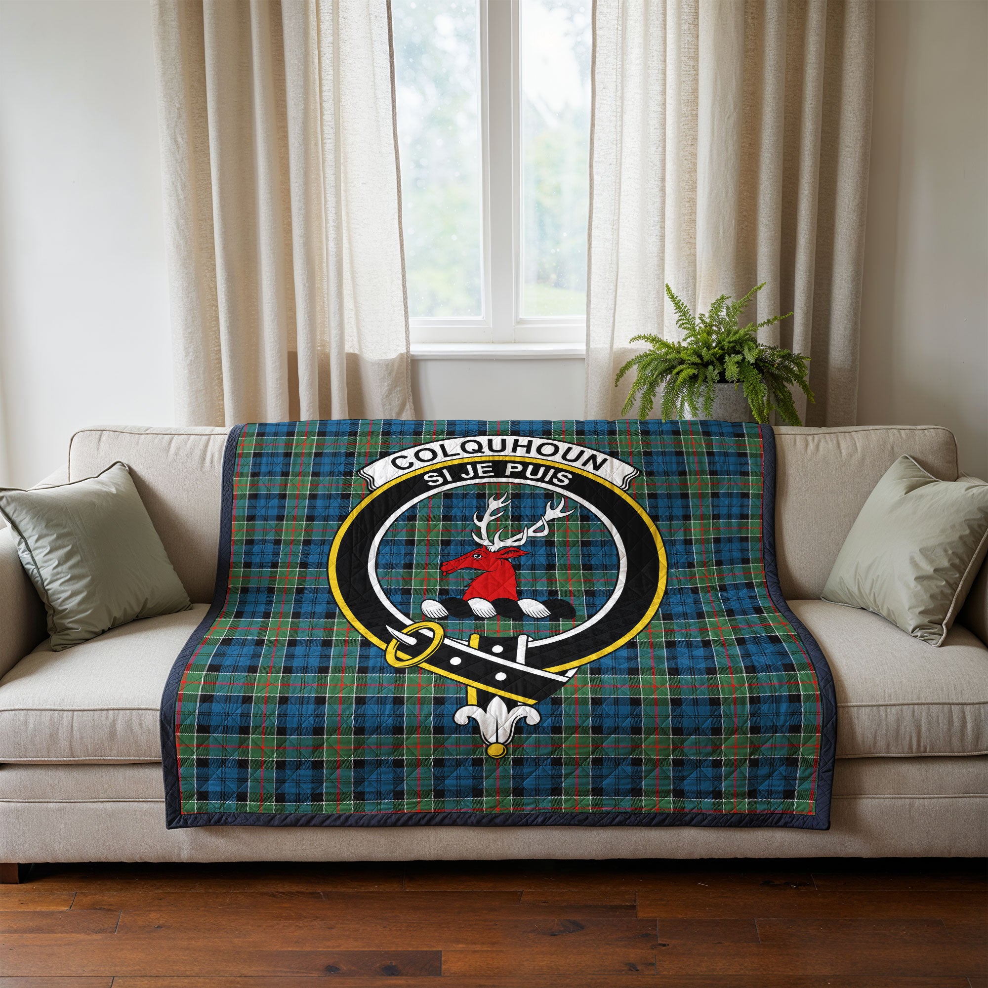 Colquhoun Ancient Tartan Crest Quilt