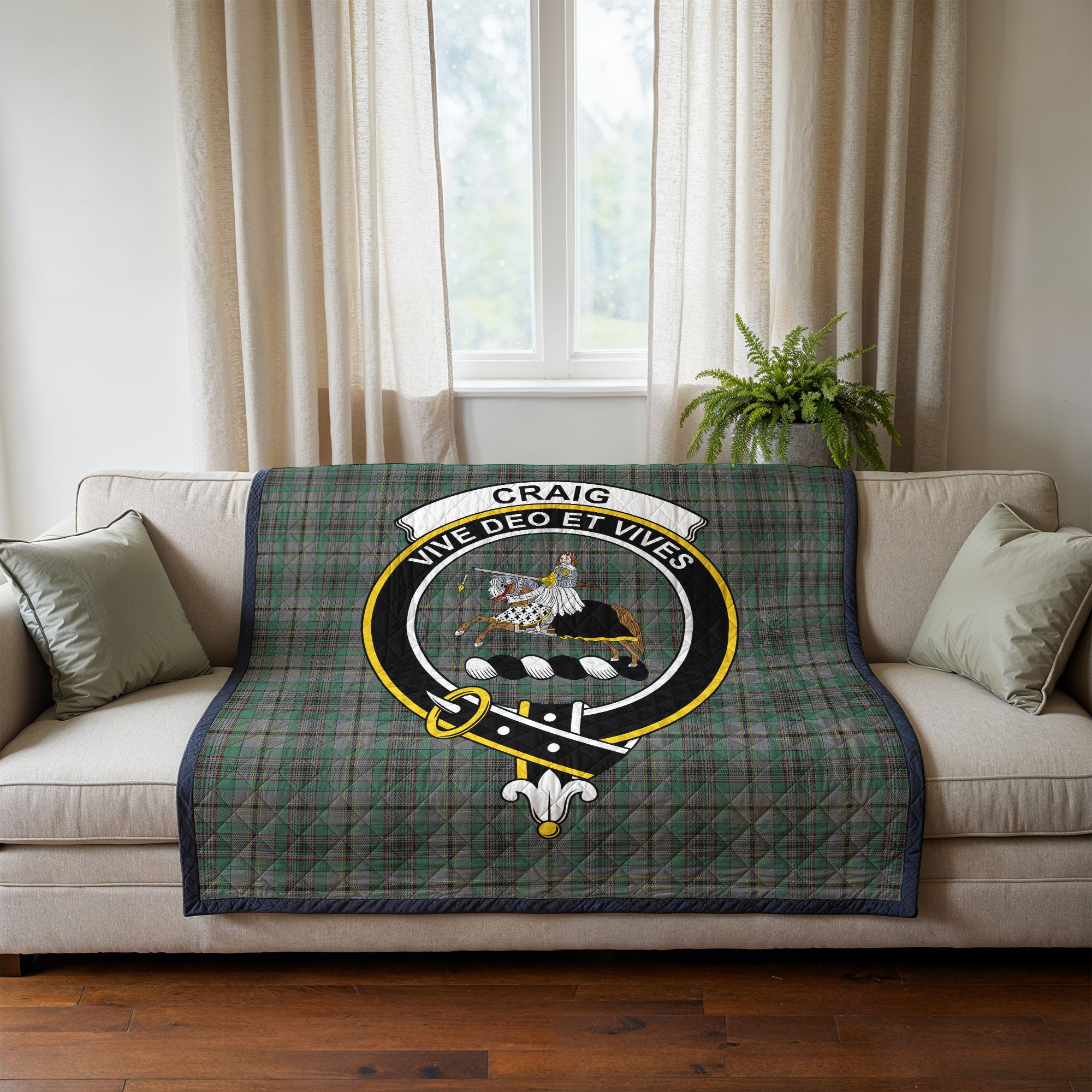 Craig Tartan Crest Quilt