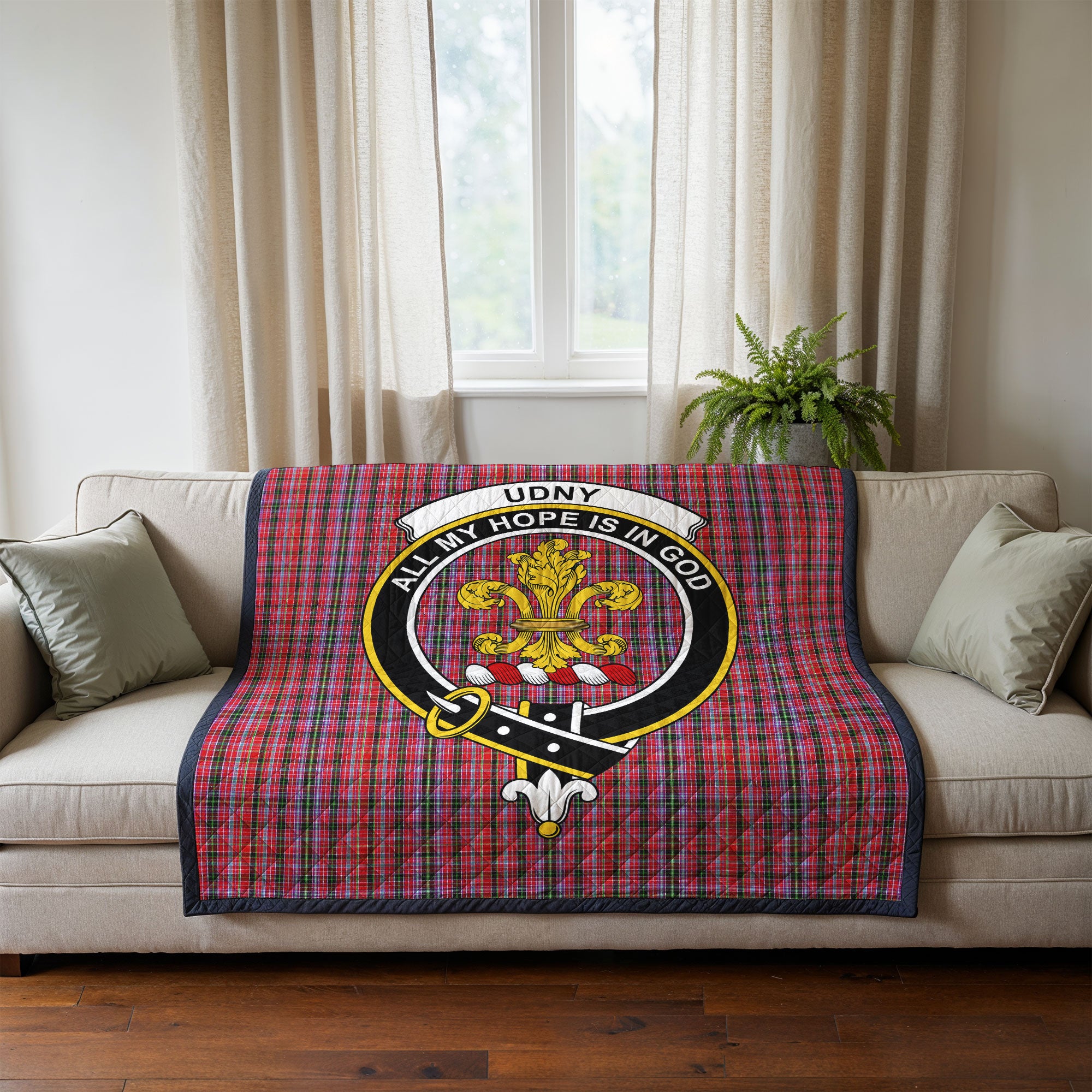 Udny Tartan Crest Quilt