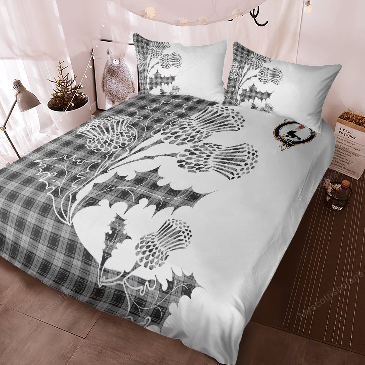 Glen Tartan Crest Bedding Set - Thistle Style