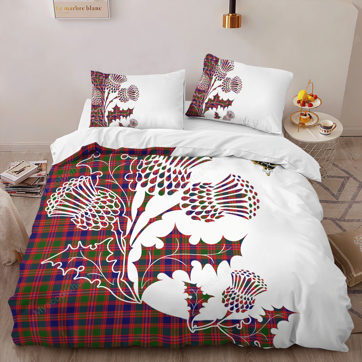 MacIntyre Tartan Crest Bedding Set - Thistle Style